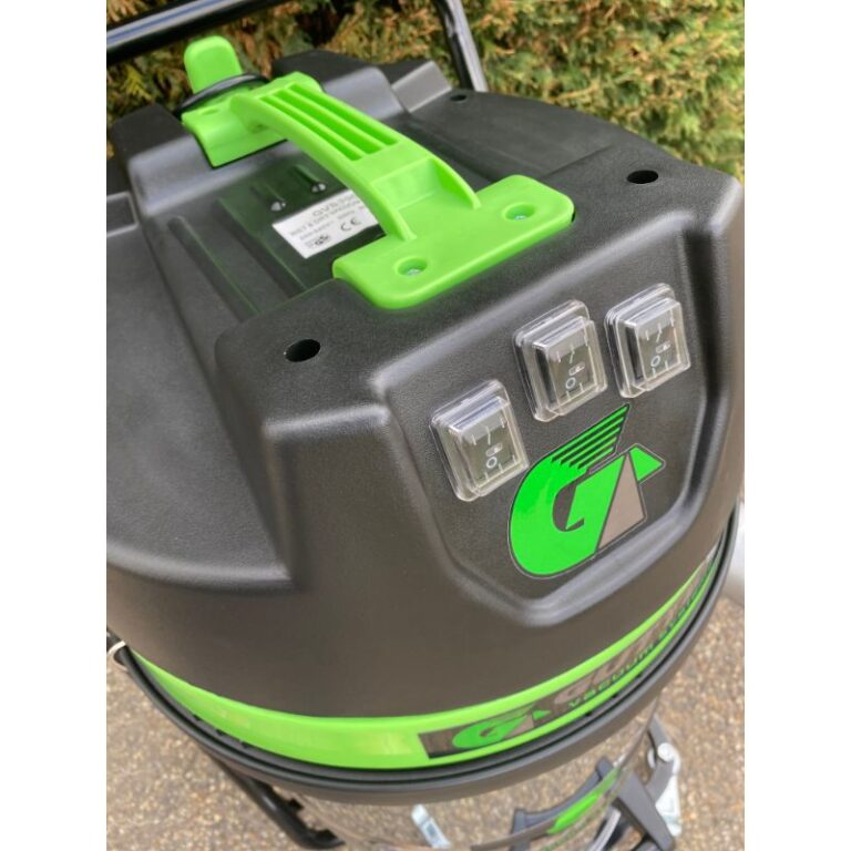 3600W Gutter Vacuum Carbon Fibre Cleaning System