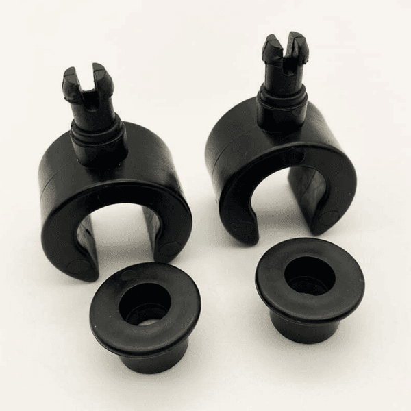 Replacement hinge bracket retaining clips for your GVS 3000 and GVS 3600 gutter vacuums.